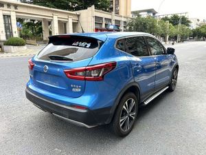 Voiture d'<span class=keywords><strong>occasion</strong></span> <span class=keywords><strong>Nissan</strong></span> <span class=keywords><strong>Qashqai</strong></span> 2.0L SUV CVT FWD Édition Luxe 2021, modèle <span class=keywords><strong>2020</strong></span>, d'un seul propriétaire, titre propre, sièges en cuir, toit ouvrant panoramique - Product Image 3