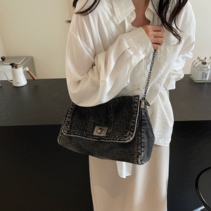 Bolso de Hombro Grande para Mujer 2026, Estilo Retro Casual, de Mezclilla, Tipo Tote y <span class=keywords><strong>Bandolera</strong></span>, con Cadenas, Venta al por Mayor, Azul Sólido, de Gran Demanda - Product Image 3