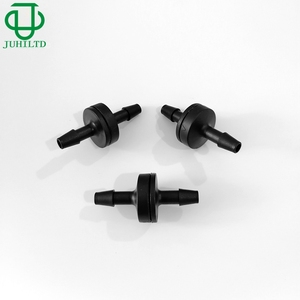 Vanne anti-retour à diaphragme miniature en plastique à faible pression, raccord cannelé 3/16 pouce (4,8 mm) pour gaz et hydraulique basse température - Product Image 1