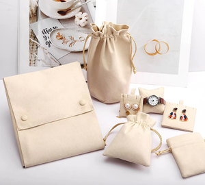 Bolsa de Embalaje para Joyería Personalizada con Logotipo, de Microfibra de Lujo, Antipolvo, con Cierre de Cordón, Cuadrada, de 10x15 cm, para Collares - Product Image 4