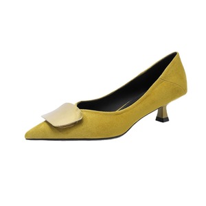 Escarpins à bout pointu pour femme, talon chaton, en velours, avec boucle carrée en métal doré, à enfiler, pour le bureau, les tenues habillées, les affaires, les soirées, talons hauts - Product Image 1