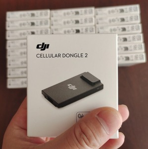 ดองเกิลเซลลูลาร์แท้ 100% รุ่น <span class=keywords><strong>2</strong></span> สำหรับเชื่อมต่อข้อมูลไร้สาย  ประสิทธิภาพการส่งข้อมูลที่ดีขึ้น โมดูลเครือข่าย 4G เหมาะสำหรับ DJI Air <span class=keywords><strong>3</strong></span> และ Air 3S - Product Image 1