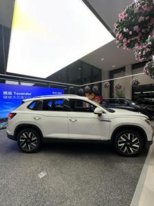 Algeria Volkswagens Tayron L SUV per auto a benzina 2.0t/1.5t 2025 come 2025 nuova Voiture per l'esportazione di auto Tayron L Rlines 300 Tsi - Product Image 5