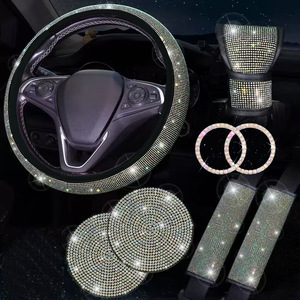 <span class=keywords><strong>Volante</strong></span> de tela <span class=keywords><strong>con</strong></span> diamantes de imitación brillantes y coloridos de alta calidad, universal, de 4 radios, para <span class=keywords><strong>mujer</strong></span>, ideal para graduación. - Product Image 3