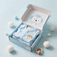 Emballages recyclables pour l'envoi de vêtements, boîtes en carton ondulé personnalisées, emballages cadeaux en papier avec logo