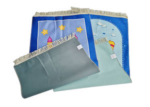 Ensemble de tapis de prière pour enfants, tapis de prière islamique pour enfants, design coloré de dessins animés avec boîte-<span class=keywords><strong>cadeau</strong></span> cylindrique - Product Image 4