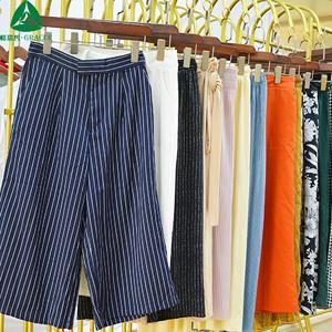 Jeans <span class=keywords><strong>de</strong></span> Pierna Ancha para <span class=keywords><strong>Mujer</strong></span> <span class=keywords><strong>de</strong></span> Gracer, Colección <span class=keywords><strong>de</strong></span> Verano <span class=keywords><strong>de</strong></span> Poliéster/Algodón, Precio Económico, 45-100 kg, Origen China - Product Image 2