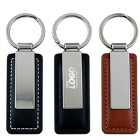 Porte-clés de voiture personnalisé en métal et cuir PU avec logo gravé au laser pour les cadeaux des concessionnaires automobiles