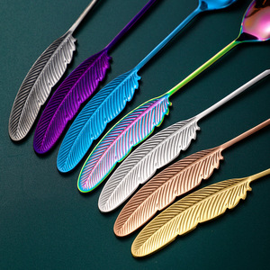 Juego de cuchara y tenedor de plumas, utensilios de postre de acero inoxidable 304 de colores para mezclar pasteles, frutas y café - Product Image 2