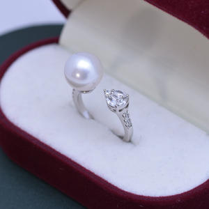 Bague en argent S925 avec perle d'eau douce ronde blanche de 10-11 mm pour femmes, ensemble complet avec une forte brillance et de légères imperfections, édition coréenne de bague ouverte - Product Image 1