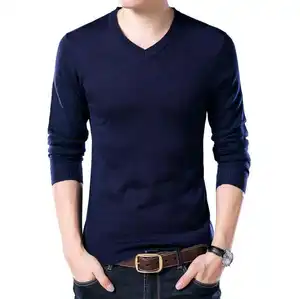 2023 थोक नई पतली वि गर्दन पुरुषों की बुना हुआ कपड़ा विदेश व्यापार गर्म बिक्री पुरुषों की स्वेटर नीचे का कपड़ा फैक्टरी प्रत्यक्ष बिक्री