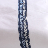 Ensemble de literie blanc brodé de style européen luxueux et exquis, 100% coton 300TC pour la maison et l'hôtel, personnalisable