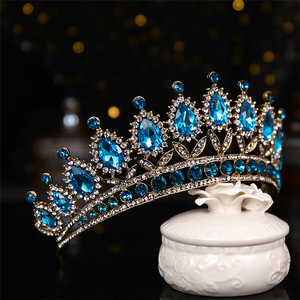 Couronnes <span class=keywords><strong>de</strong></span> Princesse en Gros, Couronnes <span class=keywords><strong>de</strong></span> Mariée Tendance en Alliage avec <span class=keywords><strong>Strass</strong></span>, Bijoux <span class=keywords><strong>de</strong></span> <span class=keywords><strong>Cheveux</strong></span> <span class=keywords><strong>de</strong></span> Mariage - Product Image 5