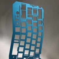Fabricant professionnel de gravure Laser de haute précision pièces en plastique acrylique d'usinage CNC personnalisées pour étui de Kit de claviers
