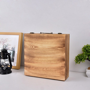 Caja de Almacenamiento de Hanfu de Madera, Rectangular, Color Madera Natural, Tipo Vertical, Organizador de Ropa - Product Image 1