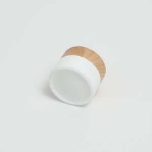 Frasco de Vidrio Blanco Cannacoast con Tapa de Madera, Resistente a Niños, para Cosméticos, Crema para Ojos, Crema Facial, Cuidado de la Piel, Capacidad Personalizada, Logotipo Personalizado - Product Image 4