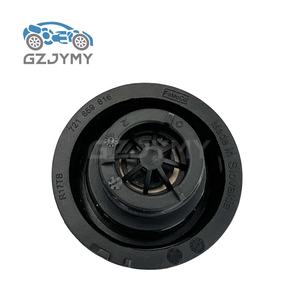 DG938101AA DG93-8101-AA del radiatore del liquido di raffreddamento del serbatoio del serbatoio del radiatore acqua serbatoio di raffreddamento per Ford Focus - Product Image 4