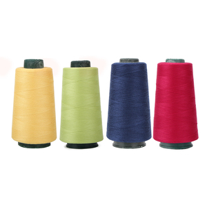 Respectueux de l'environnement en gros Tkt120 Tex27 40/2 100% filé Polyester haute ténacité teint fil à coudre 3000Y pour la couture à grande vitesse - Product Image 3