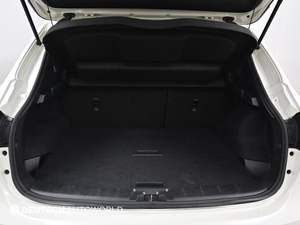 Nissan Qashqai 2015, Automático, Diésel, Crossover SUV, Confiabilidad Japonesa, Motor Eficiente en Consumo de Combustible, Interior Confortable, Vehículo Usado - Product Image 3