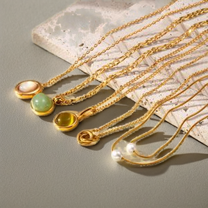 Collana con Ciondolo in Agata Occhio di Tigre Naturale Placcata Oro 18K per Bambini - Product Image 3