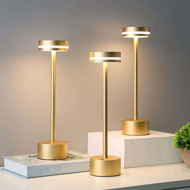Fresh Cordless Led Table Lamp Modern Wireless Rechargeable Touch Dimming Portable Restaurant Lights Luxury Desk Table Lamps