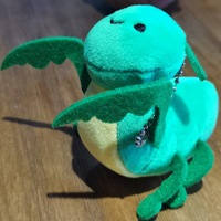 En gros, jouets en peluche en PP et coton de la série Insectes de Chine : Mantis, Abeille, Cigale, Papillon, Coccinelle, Scarabée, porte-clés et petit pendentif pour sac à dos