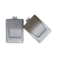 Bouteille de parfum Usine professionnelle 20cl Machine carrée en verre pour faire des bouteilles en verre Bouteille de parfum à sertir