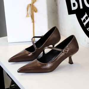 Chaussures de mariage pour femme, chaussures à bout pointu avec strass pour femme, nouveaux styles, chaussures de luxe, breloques - Product Image 4