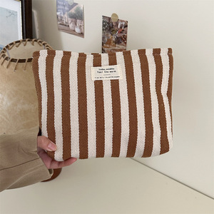 Bolsa con cremallera <span class=keywords><strong>de</strong></span> lona teñida <span class=keywords><strong>de</strong></span> hilo a rayas con etiqueta personalizada, bolsas <span class=keywords><strong>de</strong></span> cosméticos, bolsa organizadora <span class=keywords><strong>de</strong></span> <span class=keywords><strong>maquillaje</strong></span> <span class=keywords><strong>de</strong></span> viaje <span class=keywords><strong>para</strong></span> <span class=keywords><strong>niñas</strong></span> - Product Image 5