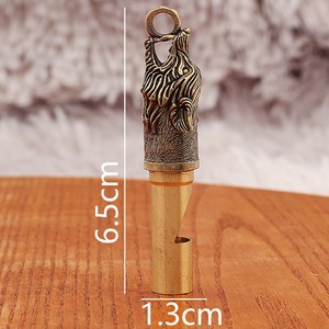 Nuevo Diseño 2026: Llavero con Colgante de Silbato Retro de Cobre con Forma de los Doce Animales del Zodíaco para Supervivencia al Aire Libre - Product Image 5