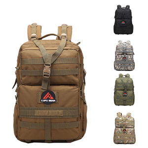 Mochila Táctica de Camuflaje Impermeable de 45L al por Mayor, Forro de Nailon de Alta Calidad, Estructura Interna, Estilo Moderno para Senderismo al Aire Libre - Product Image 1
