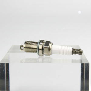 Candela d'Accensione Originale <span class=keywords><strong>Chevrolet</strong></span> Prezzo 7700500155 Vendita all'Ingrosso di Fabbrica Candela d'Accensione di Alta Qualità per Renault 77 00 500 155 - Product Image 3