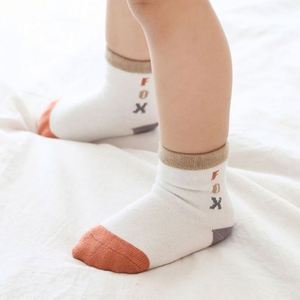 Chaussettes pour garçons et filles nouveau-nés de 6 à 12 mois, logo jacquard, mi-mollet, coton peigné respirant, personnalisables, ODM OEM, lot de 10 paires, BSCI - Product Image 4