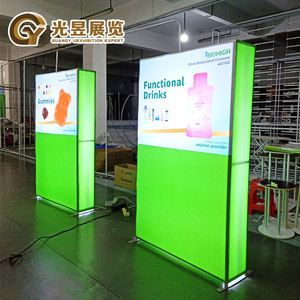 कस्टम मुद्रित पोर्टेबल नेतृत्व वाले तनाव कपड़े पृष्ठभूमि बैकलिट ट्रेड शो बूथ डिस्प्ले दीवारों के नेतृत्व वाले प्रकाश बॉक्स बैकलिट पोस्टर - Product Image 2