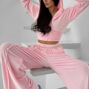 Trajes Deportivos de Lana para Mujer, Tallas Grandes, Diseño Personalizado, Venta al Por Mayor, OEM, Nuevo Estilo, Ecológicos, Bordados, Plisados, Lisos y Teñidos - Product Image 3