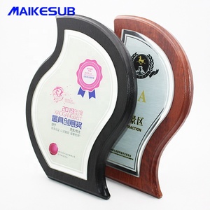 Plaque marron de sublimation de haute qualité conçue en verre et <span class=keywords><strong>cadre</strong></span> en bois de presse à chaud <span class=keywords><strong>pour</strong></span> médaille d'honneur excellente plaque en bois - Product Image 2