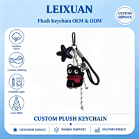 Breloque de sac en peluche chat noir avec écharpe rouge, pendentif étoile, cordon tressé rouge et noir, fermoir cœur, breloque souple pour sac à dos et sac à main