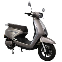 Mode deux roues 72V 2000W haute puissance frein à disque moto électrique Scooter 50cc cyclomoteur avec pédales