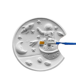 3D DIY 塗装グラフィティ 子供向け 白い石膏人形 知育玩具 手作り漫画グラフィティ 卸売 - Product Image 5