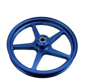 OEMカスタマイズ高精度CNC加工アルミ合金ステンレス鋼カラフルなオートバイホイール - Product Image 1