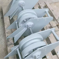 Chine Fabricant Nouveau rouleau en acier moulé chaumard chaîne d'ancrage câble rouleau de guidage de roue pour navires et bateaux