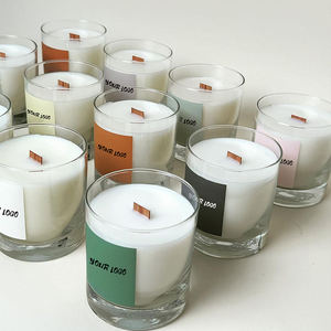 Velas de aromaterapia con mecha de madera transparente Premium personalizada AIKUN, Caja Individual, cera de soja de coco, vela perfumada de pachulí rústico - Product Image 1