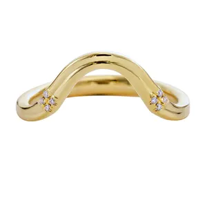 Best sell 18k gold plated golden lasso wedding band with diamond detailing curved band jewelry silver 925 ring