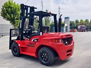 Montacargas <span class=keywords><strong>SNSC</strong></span> de 7 Toneladas, Montacargas Diésel <span class=keywords><strong>FD70</strong></span> de 7000 kg con Pinza para Rollos de Papel en Venta - Product Image 1