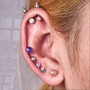 -TT- Bijou de piercing en titane ASTM-F136 avec sertissage griffe en zircon, tendance, pour oreille, lèvre, monroe, cartilage, tragus, barbell, hélix, cadeau - Product Image 4