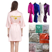 Peignoir de mariée en satin de luxe personnalisé avec nom et texte, robe de mariée, kimono de demoiselle d'honneur, peignoir de spa pour le matin