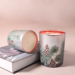 Bougie artisanale de luxe en cire de soja pour Noël et Diwali, dans un bocal en verre, parfumée, magnifique cadeau avec logo personnalisé pour la fête des pères - Product Image 4
