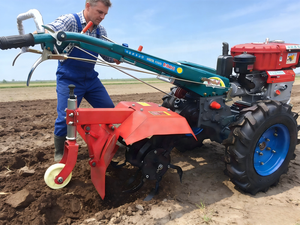 Moteur de remplacement haute performance <span class=keywords><strong>pour</strong></span> mini-<span class=keywords><strong>tracteur</strong></span> Hongfu 2RM 10 CV à transmission par engrenages, fabriqué en Chine - Product Image 3