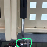 Support de piston réglable en acier inoxydable et plastique durable avec garantie de 3 mois pour la sécurité des portes de machines de sérigraphie