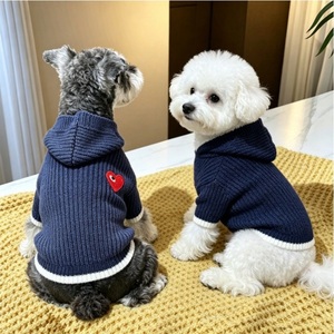 Sudadera con Capucha y Cremallera para Perros Pequeños y Cachorros, Diseño Ligero, Personalizable con Logotipo, Lavable, para Invierno - Product Image 3